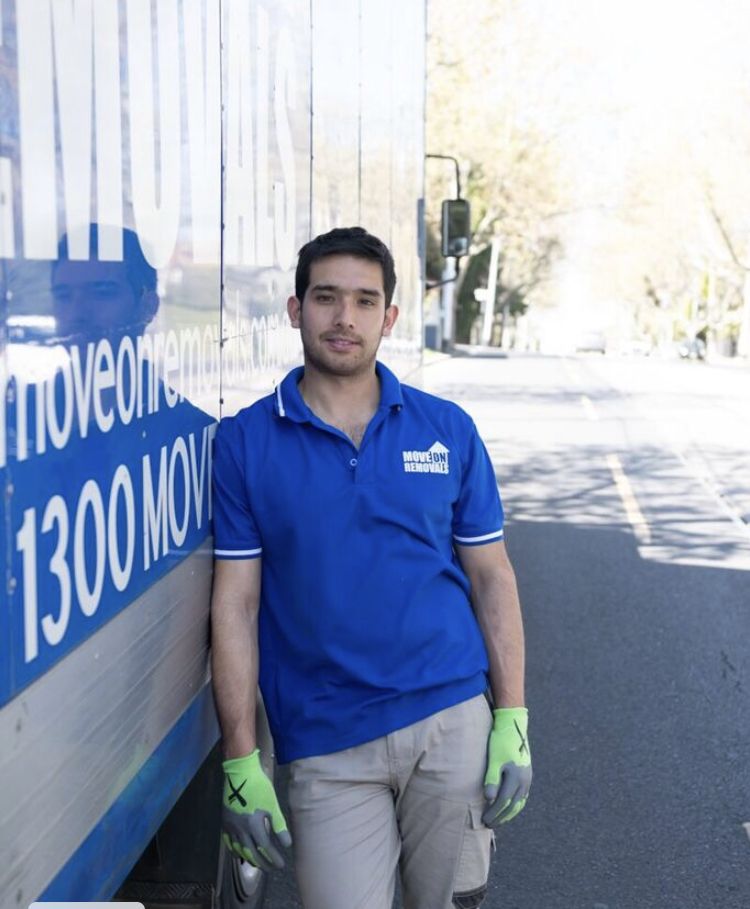 Move On Removals team member