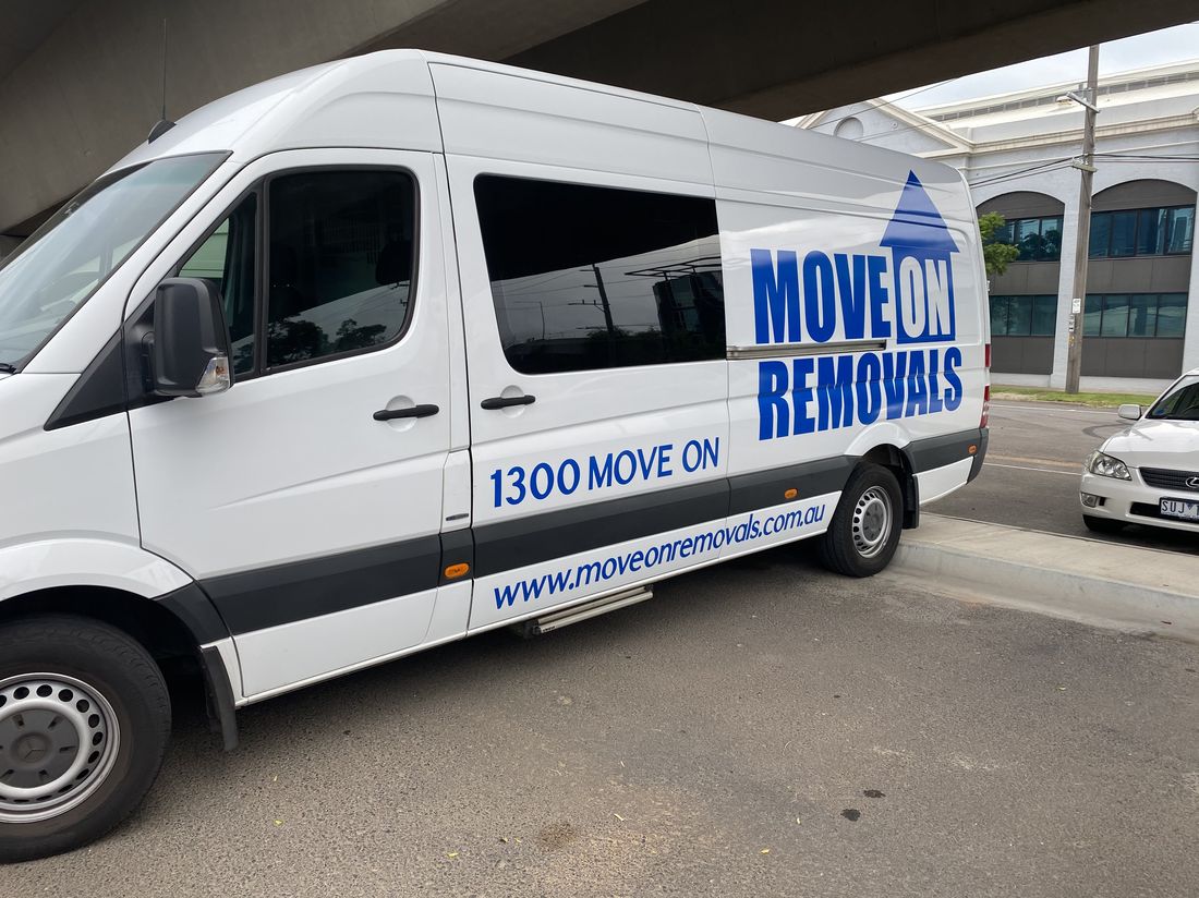 Move On Removals van in Melbourne CBD